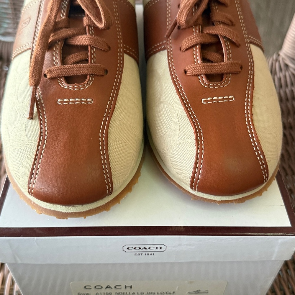 NIB Vintage 2003 COACH Jacquard Canvas Leather Monogram Sneakers Trainer Size 8M - Picture 6 of 9